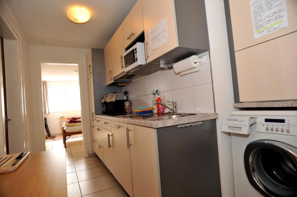 Niros Bed & Breakfast Birsfelden Εξωτερικό φωτογραφία